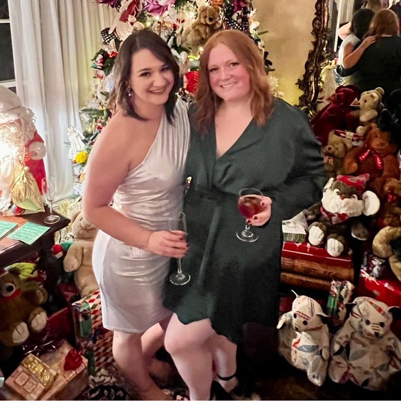 Pretty Little Thing Emerald Dress Size XL - Picture 3 of 7